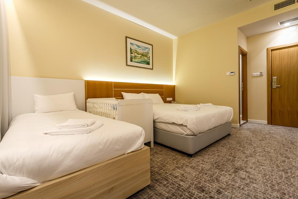 Hotel Bellevue Trebinje Exterior foto